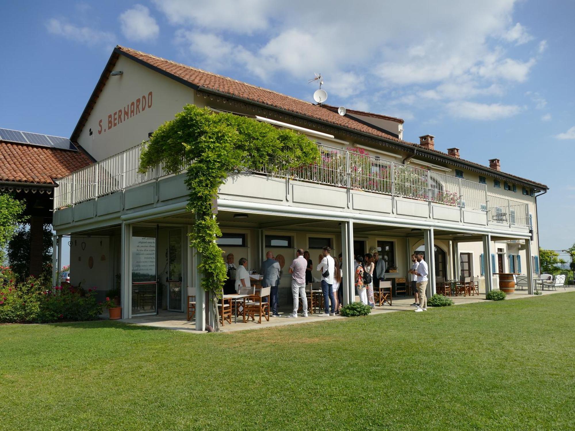 Braida Wine Resort Rocchetta Tanaro Exterior photo